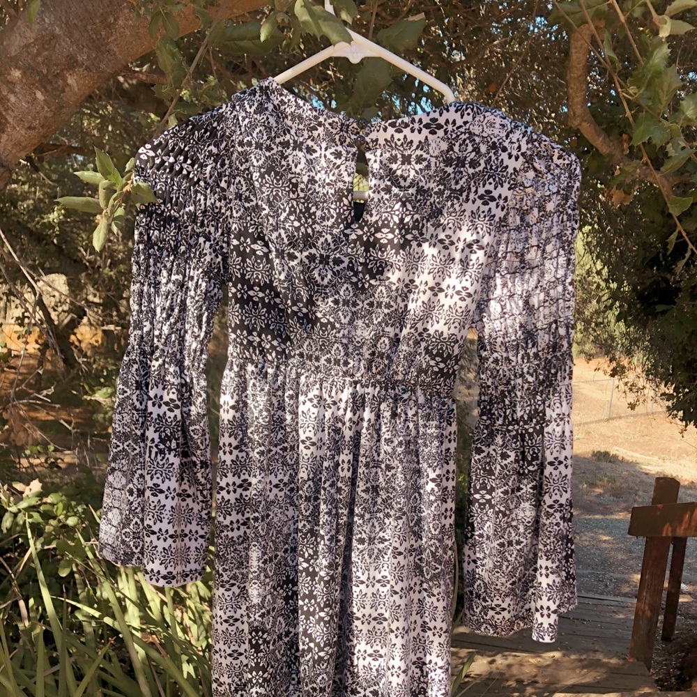 Black and white dress